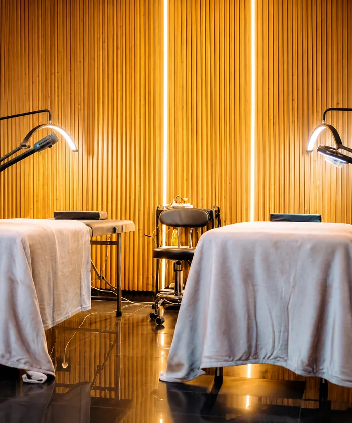 Tilzspa interior detail